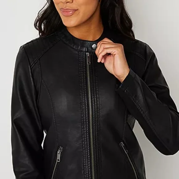 Black leather jacket - Picture 4 of 13
